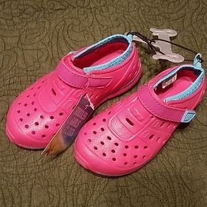 Girls 9 10 water sneakers shoes clog crocs pink